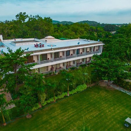 Ranakpur Safari Resort Sadri Exterior photo
